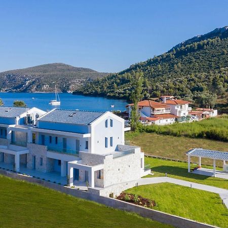Notia Luxury Living Aparthotel Porto Koufo Bagian luar foto