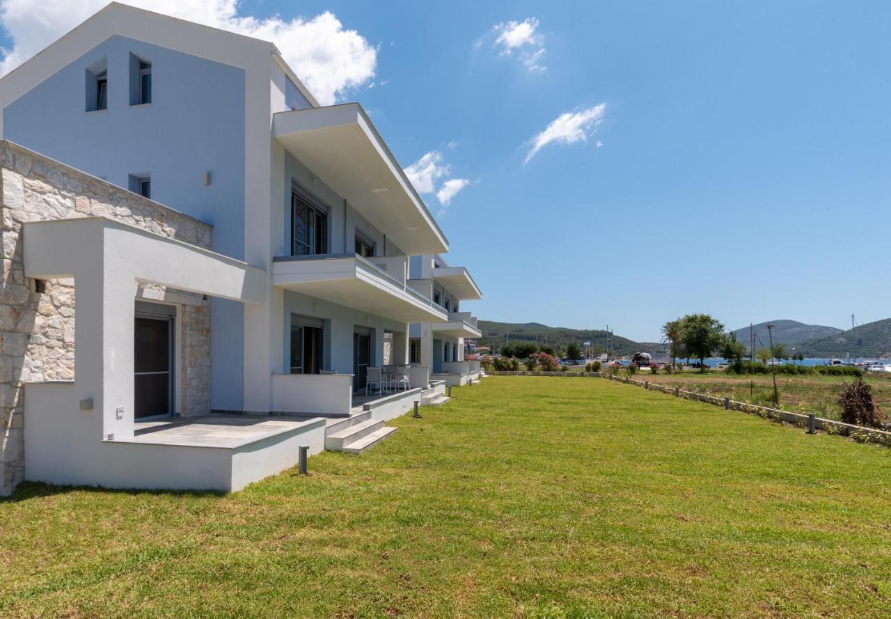 Notia Luxury Living Aparthotel Porto Koufo Bagian luar foto