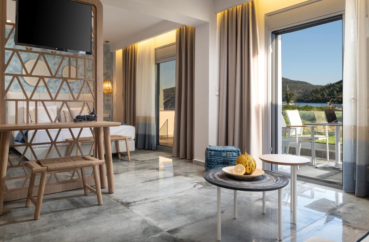 Notia Luxury Living Aparthotel Porto Koufo Bagian luar foto