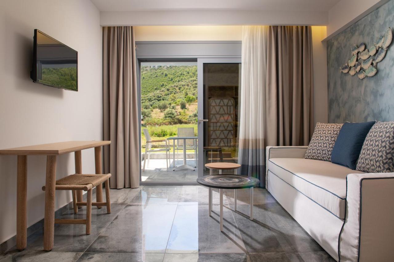 Notia Luxury Living Aparthotel Porto Koufo Bagian luar foto