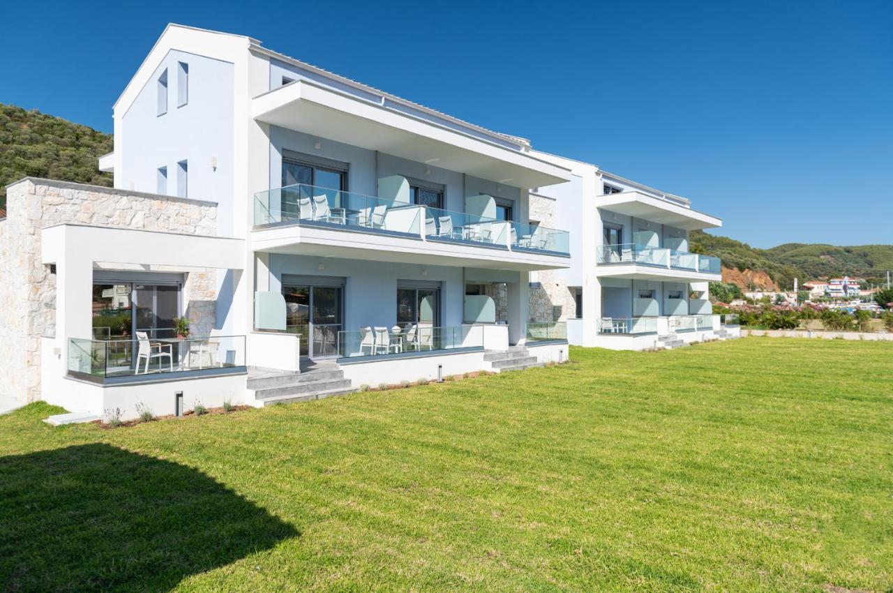 Notia Luxury Living Aparthotel Porto Koufo Bagian luar foto